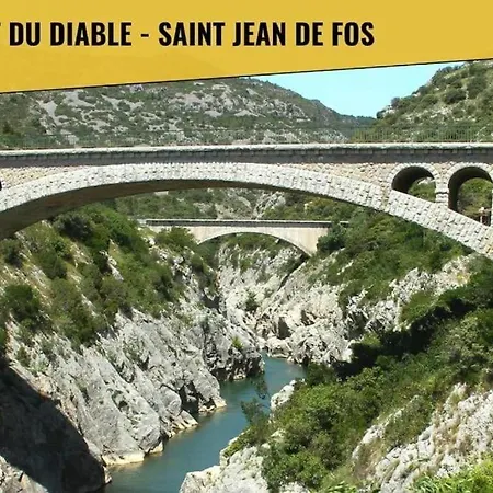 Les Glycines -ac-piscine-terrasse-bbq-parking.